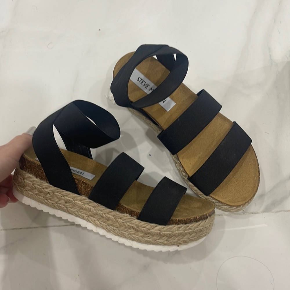 Steve Madden platform sandals